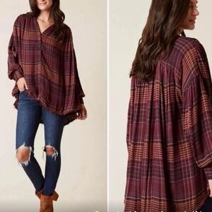 Free People high and low long sleeve button up top
